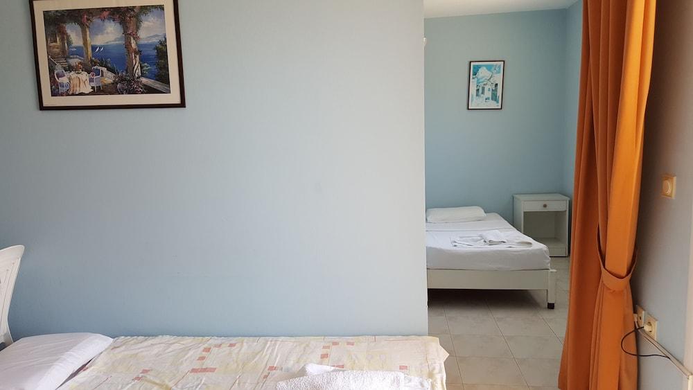 Golden Moon Apart Hotel Kusadasi Exterior photo